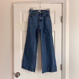 High waisted, wide leg H&M Jeans - Size 2